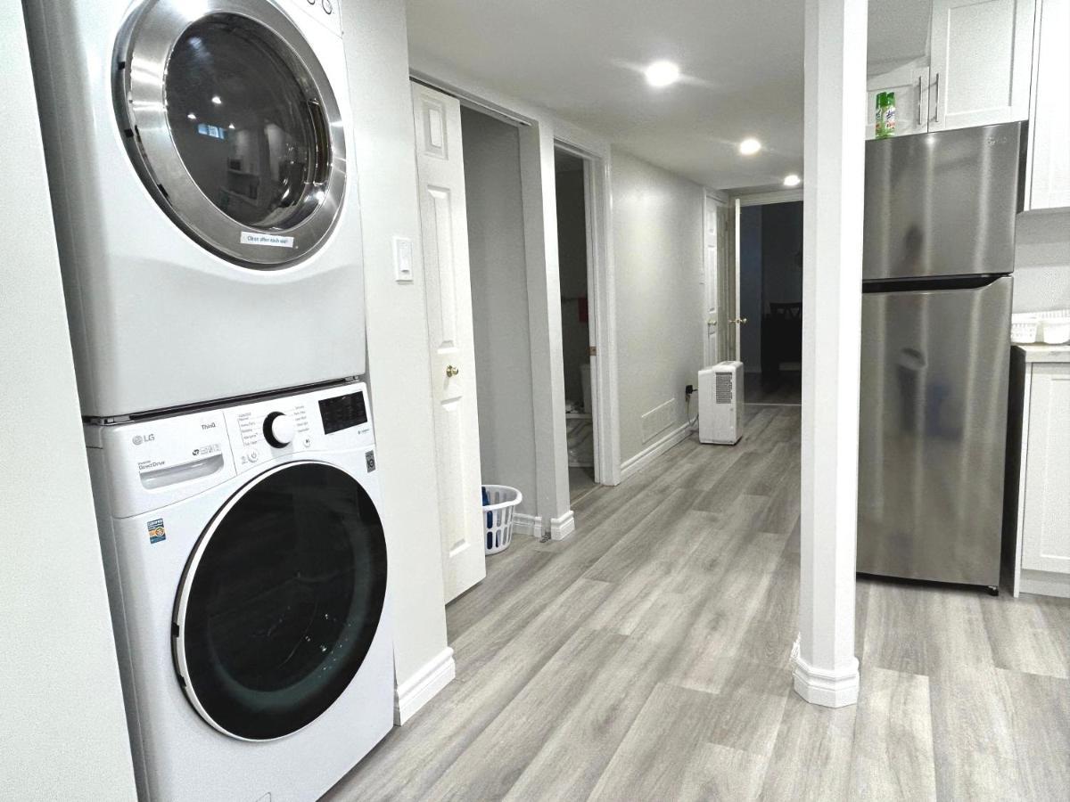 Perfect Location Comfort Private House Lower Level 2 Bedroom Unit Місісаґа Екстер'єр фото